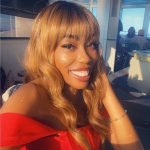Meet your Posher, Loreanna